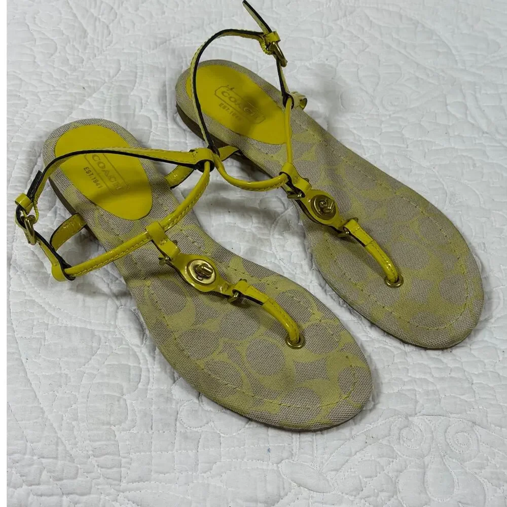 Coach Women’s 7 Yellow Patent Leather Flat Sandals Designer Summer Shoes Luxury